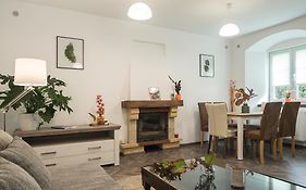 Apartment Schiller 3